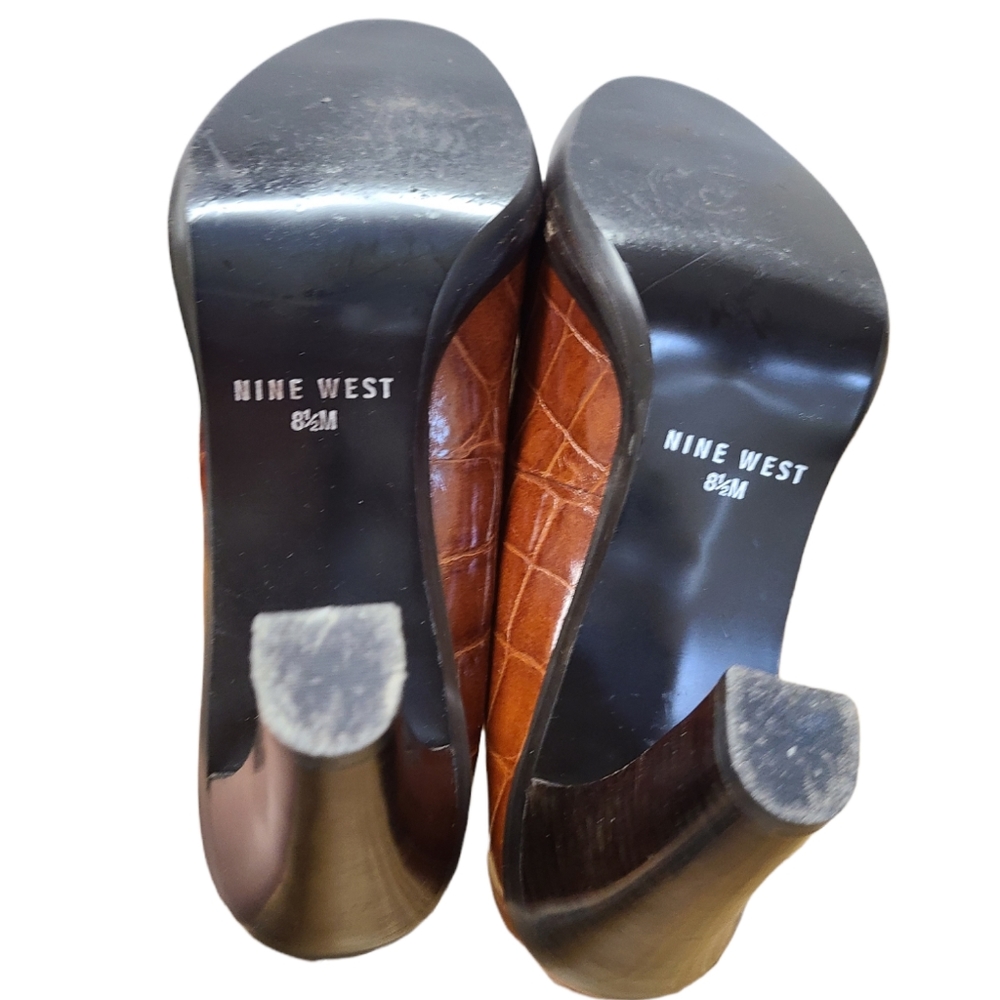 Nine West Tan Leather Block Heels size 8.5 - Picture 7 of 9